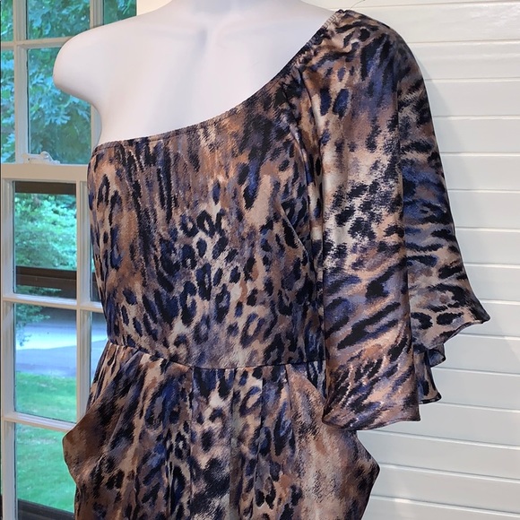 Leopard print party dress - Picture 3 of 6